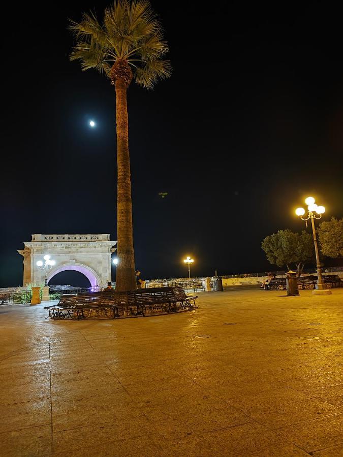 La Casetta Nel Centro Cagliari Extérieur photo